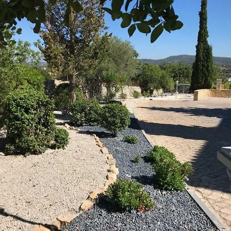 Vila Flora וילה *