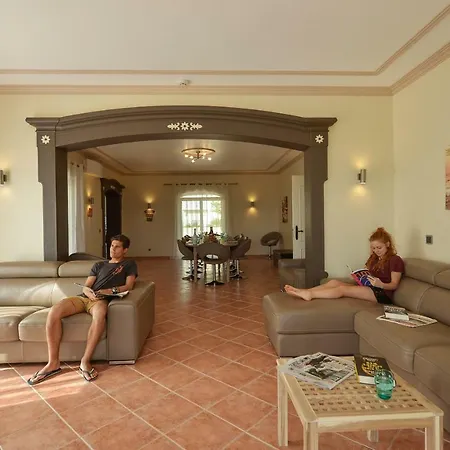 Vila Flora לואה
